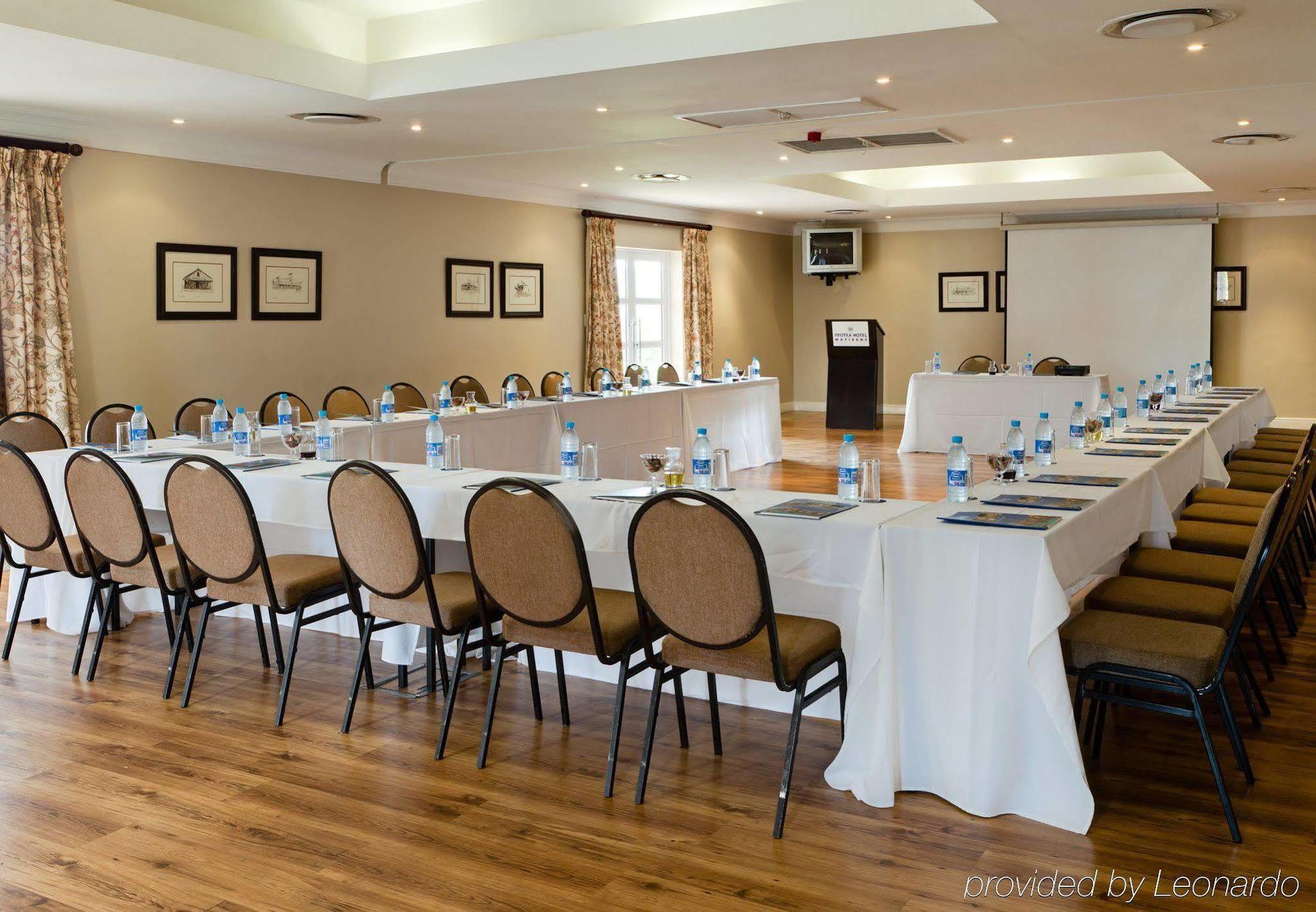 מהיקנג Protea Hotel By Marriott Mahikeng מראה חיצוני תמונה